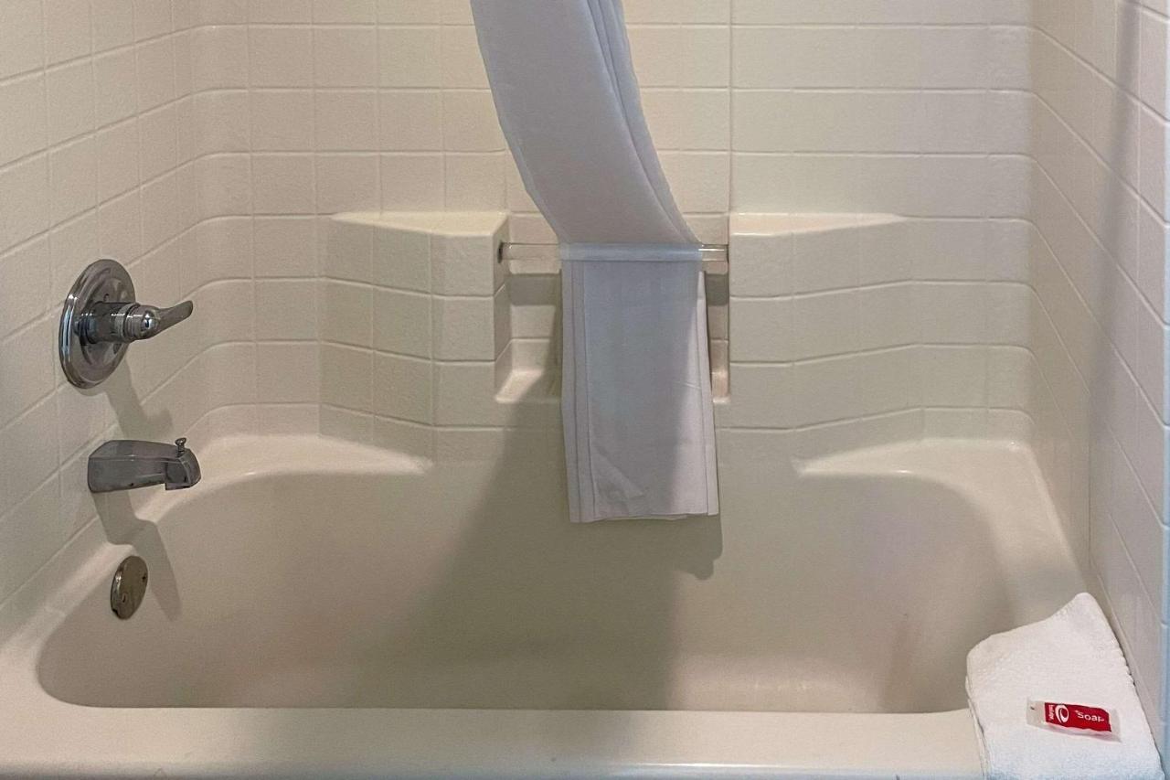 Econo Lodge Inn & Suites Sweetwater I-20 Zewnętrze zdjęcie
